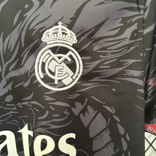 2025/2026 Real Madrid Special Edition 12 Football Shirt  — view 5