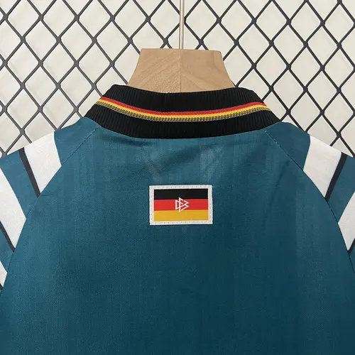 1996 Retro Deutschland Auswärts-Fußballtrikot AAA Fan-Qualität Kindergröße — view 7