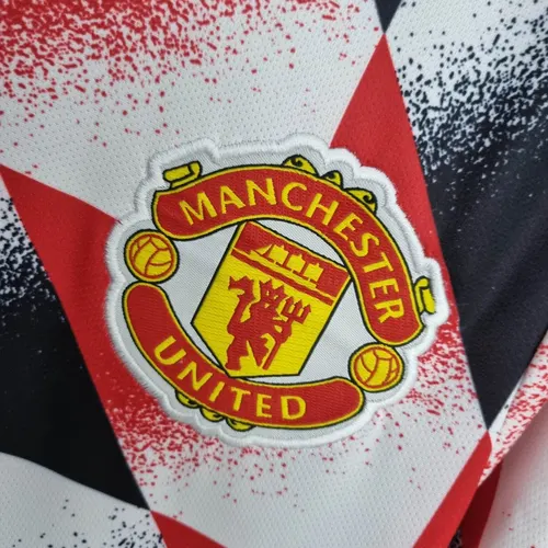 2022/2023 Manchester United Training Suit Red White Black Geometric Pattern  — view 5