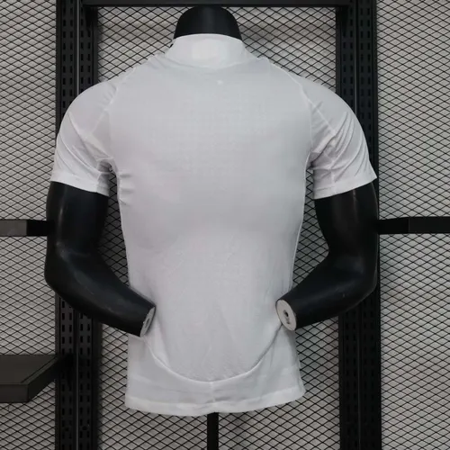 2024/2025 Spielerversion Real Madrid Heim Fußballtrikot AAA fan-gradät — view 2