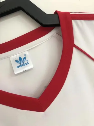 1986 Retro River Plate Home Football Jersey  — view 3