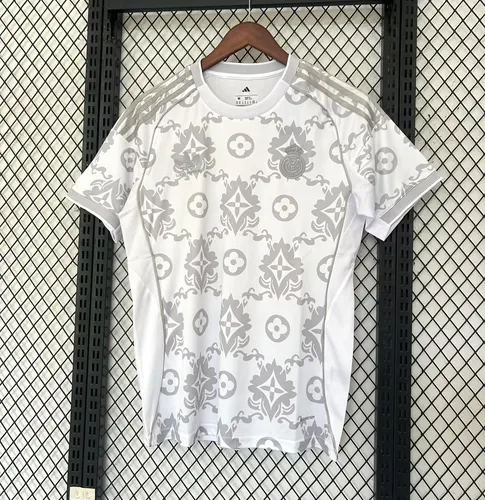 2025/2026 Camisa de Futebol Edição Especial 27 do Real Madrid 