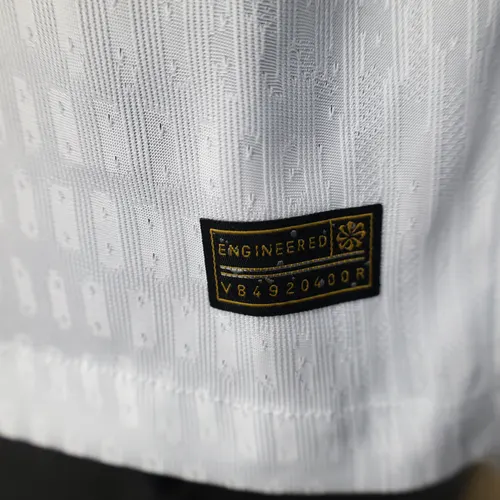 2025/2026 Version Joueur Tottenham Domicile Publicitaire Édition Maillot de Football  — view 8