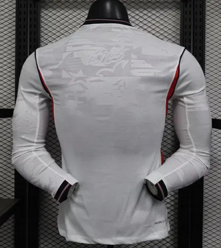 2026 Long Sleeve Player Version England Home Football Jersey  — view 2