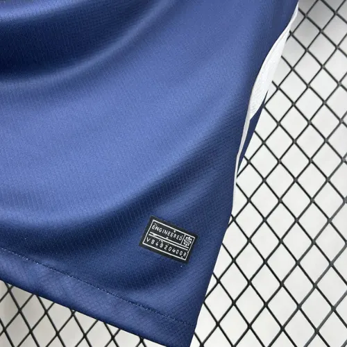 2026 Uruguay Auswärts Fußballtrikot AAA Fan-Qualität — view 7