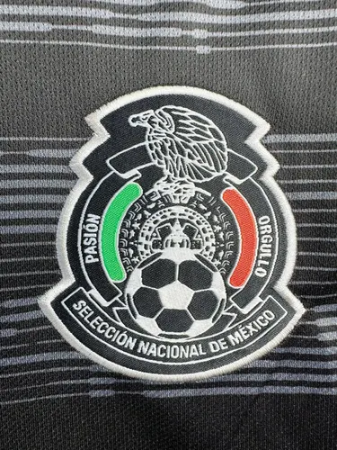 Camiseta de fútbol local retro de México 2019  — view 5