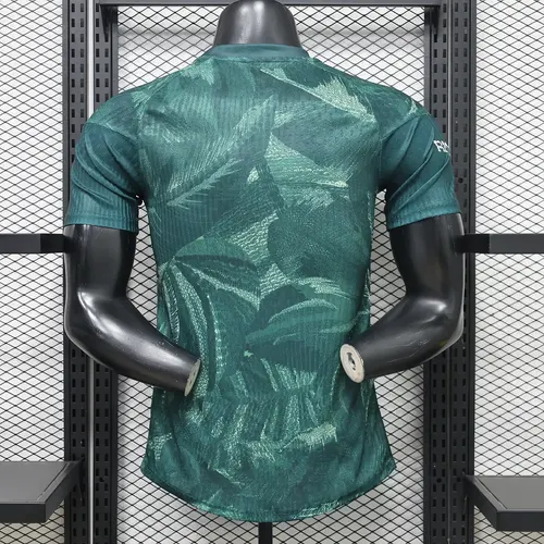 2026/2027 Spielerversion Real Madrid Aufwärmtrikot Fußballtrikot   — view 2