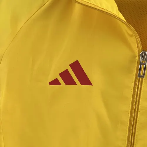 2023 Flamengo Windbreaker yellow Soccer Jersey  — view 5