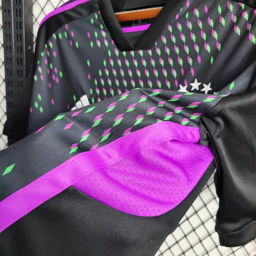 2023/2024 Bayern Munich Extérieur Maillot de Football  landaise — view 9