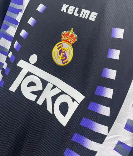 1997/1998 Rétro Real Madrid Third Extérieur Maillot de Football  — view 7