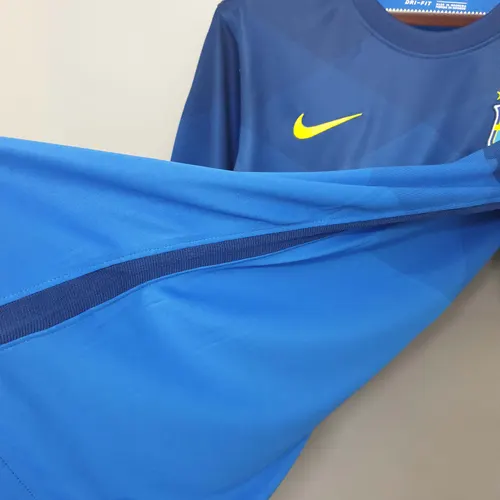 2020 Retro Brazil Away Football Shirt  — view 8
