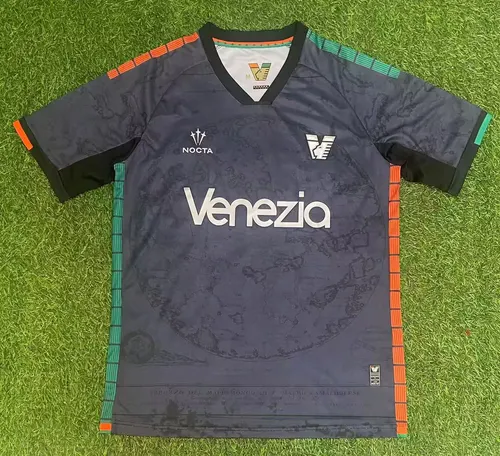 2025/2026 Venezia Heim-Fußballtrikot  — view 1