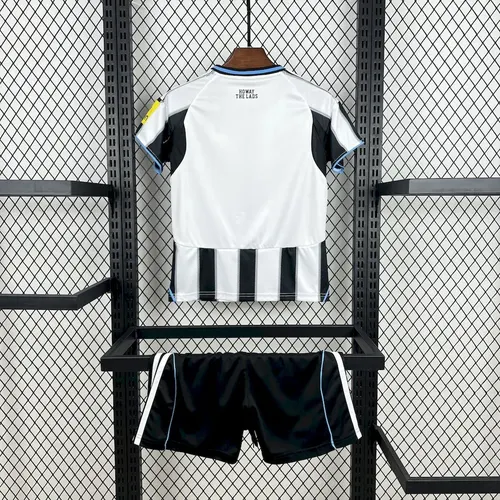 2025/2026 Newcastle United Home Soccer Jersey   Kids Size — view 2