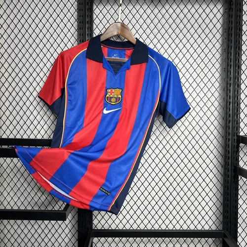 2004/2005 Retro Barcelona Home Football Shirt  — view 3