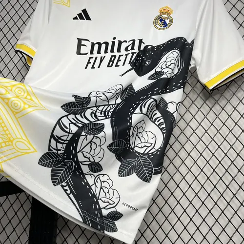 2024/2025 Real Madrid White and Black Mamba Special Edition Jersey  — view 3