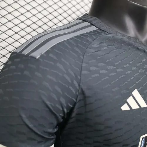 2023/2024 Spielerversion Juventus Drittauswärts Fußballtrikot  — view 5