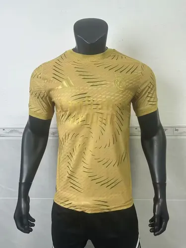 2025/2026 Versión Jugador Edición Especial Real Madrid 08 Camiseta de Fútbol  — view 1