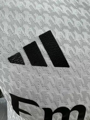 2024/2025 Spielerversion Real Madrid Heim Langarm Trikot  — view 6