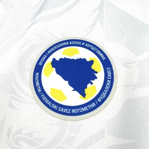 قميص البوسنة والهرسك خارج الأرض 2026 — view 7