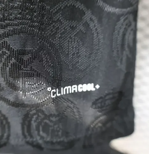 2026/2027 Versión Jugador Real Madrid Edición Especial Negra Camiseta de Fútbol   — view 8