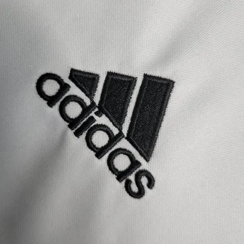 2019/2020 Retro Juventus Football Shirt Home  — view 4