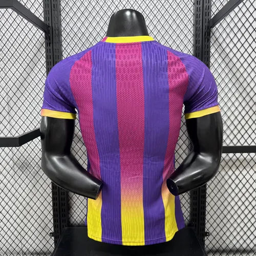 2026/2027 Player Version Barcelona Special Edition Red Purple Football Jersey   — view 2