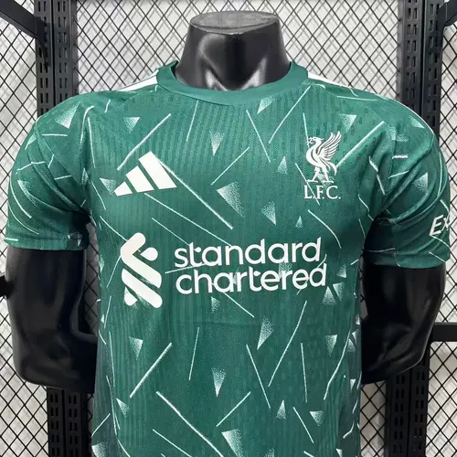 2026/2027 Player Version Liverpool Goalkeeper Football Jersey   — view 5
