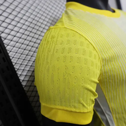 2025-2026 Player Version France Goalkeeper Soccer Jersey  — view 5