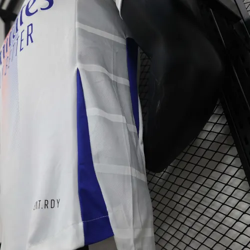 2024/2025 Spielerversion Lyonnais Heim-Fußballtrikot  — view 8