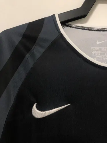 2001/2002 Retro Psg Paris Saint-Germain Drittes Auswärts Fußballtrikot  — view 3