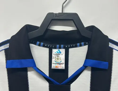 2000-2001 Retro Newcastle United Home Soccer Jersey  — view 3