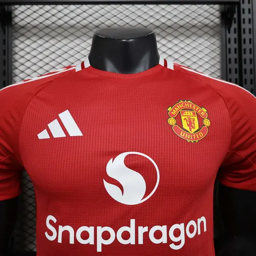 2024/2025 Player Version Manchester United Home Football Shirt  — view 5