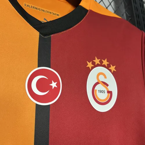 2024/2025 Galatasaray Home Football Shirt  — view 6