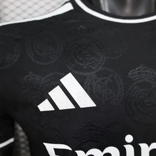 2026/2027 Versión Jugador Real Madrid Edición Especial Negra Camiseta de Fútbol   — view 5