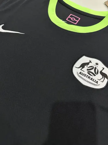 2025/2026 Australien Auswärts Fußballtrikot  — view 4