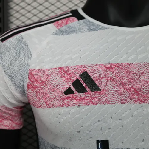 Camiseta de fútbol visitante de la Juventus versión jugador 2023/2024  — view 5