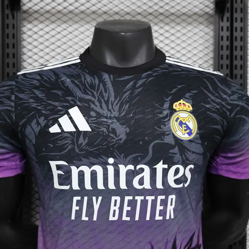 Maillot de football Real Madrid Édition Spéciale 43 Version Joueur 2025/2026  — view 3