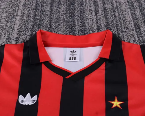 1990-1991 Retro AC Milan Home Football Shirt  Kids Size — view 3