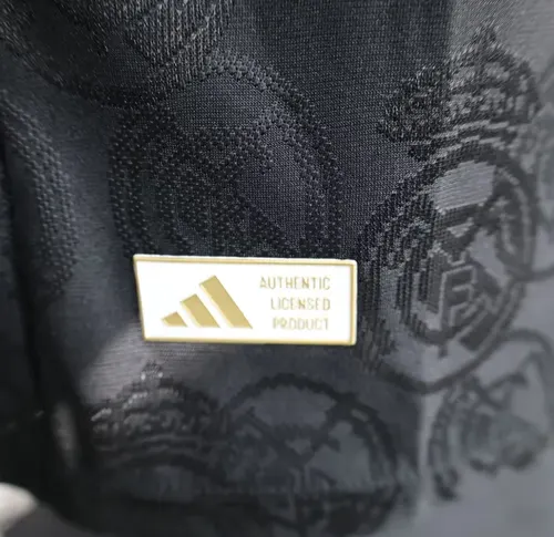 2026/2027 Versión Jugador Real Madrid Edición Especial Negra Camiseta de Fútbol   — view 7