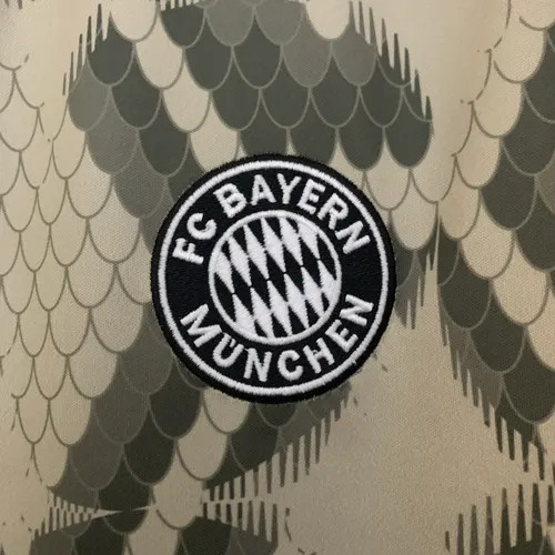 2025/2026 Bayern München Schlangenjahr Sonderausgabe Fußballtrikot  — view 5