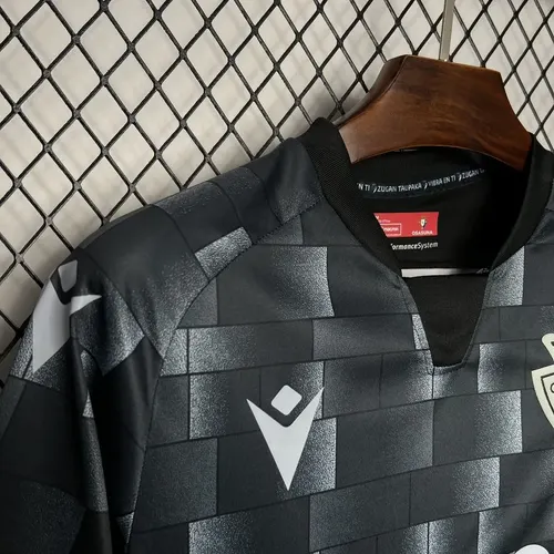 2024/2025 Osasuna Drittes Auswärts-Fußballtrikot  — view 4