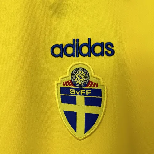 Camisa Retrô 1994 Sweden Home de Futebol AAA qualidade de fã — view 4