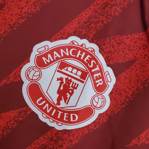 Chaqueta cortavientos del Manchester United 2021/2022 roja — view 5