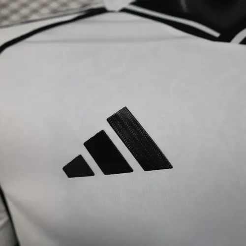 2025/2026 Spielerversion Fulham Heim-Fußballtrikot  — view 4