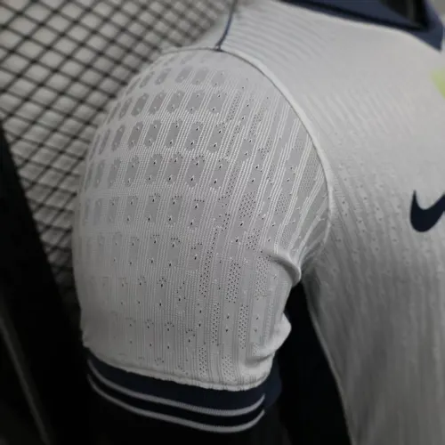 2025/2026 Spielerversion Inter Mailand Rossi Co-Branded Edition Fußballtrikot  — view 8