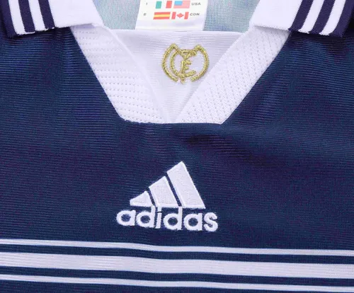 1998-1999 Retro Real Madrid Auswärts Fußballtrikot  Kindergröße — view 4