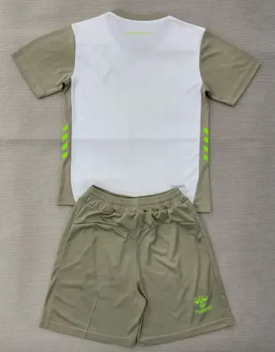 Camisa de Futebol Werder Bremen Fora 2025/2026 Tamanho Infantil  — view 2