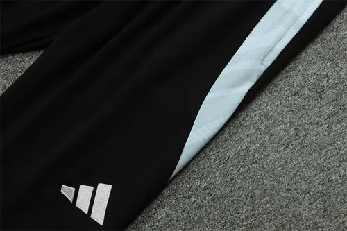 2024/2025 Real Madrid Bedrucktes Weiß Halb-Reißverschluss Trainingsanzug Fußballtrikot  Set — view 8