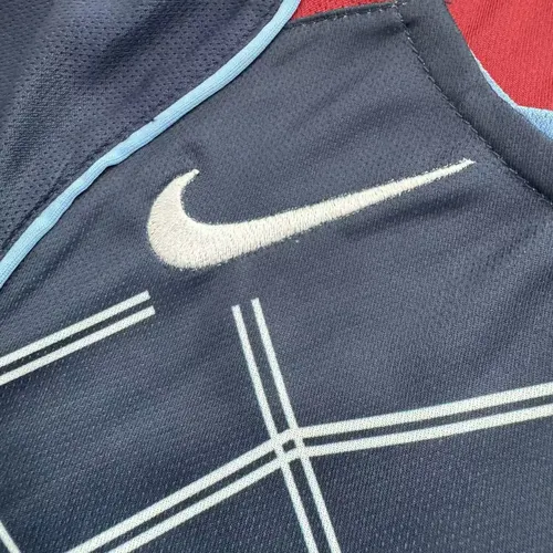 2004-2005 Rétro Manches Longues Atletico Madrid Extérieur Maillot de Foot  Taille Enfant — view 3