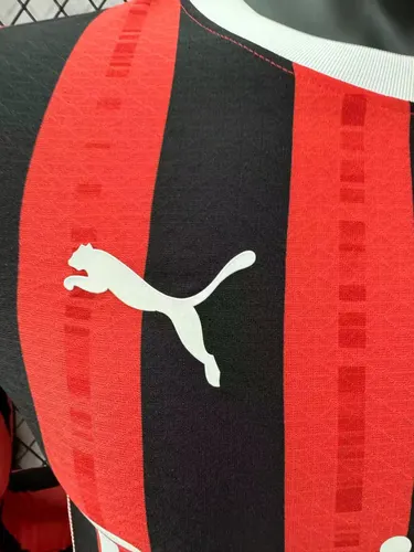 قميص كرة قدم AC Milan داخل الأرض بأكمام طويلة نسخة اللاعب 2024/2025 جودة تايلاندية — view 5
